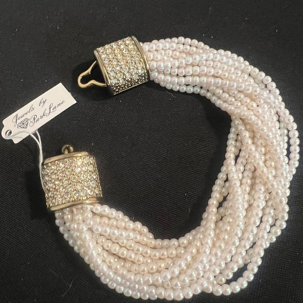 Park Lane Pearl and Gold Bracelet